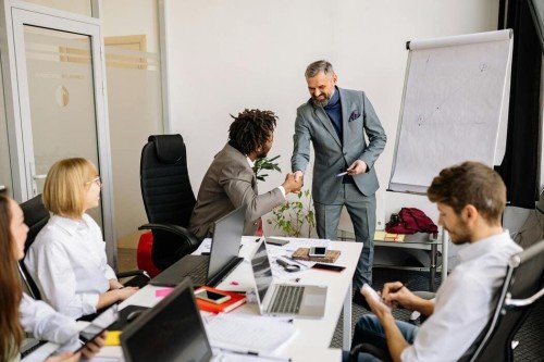 How Editing and Proofreading Turn Simple Ideas Into Big Growth